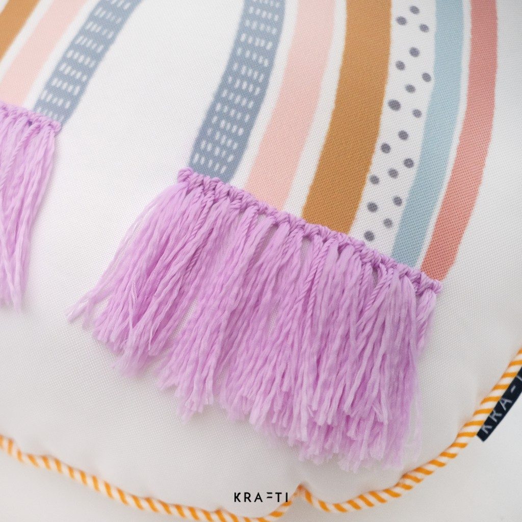 Bantal Sofa / Bantal Bulat / Bantal 40x40cm / Llama / Rainbow
