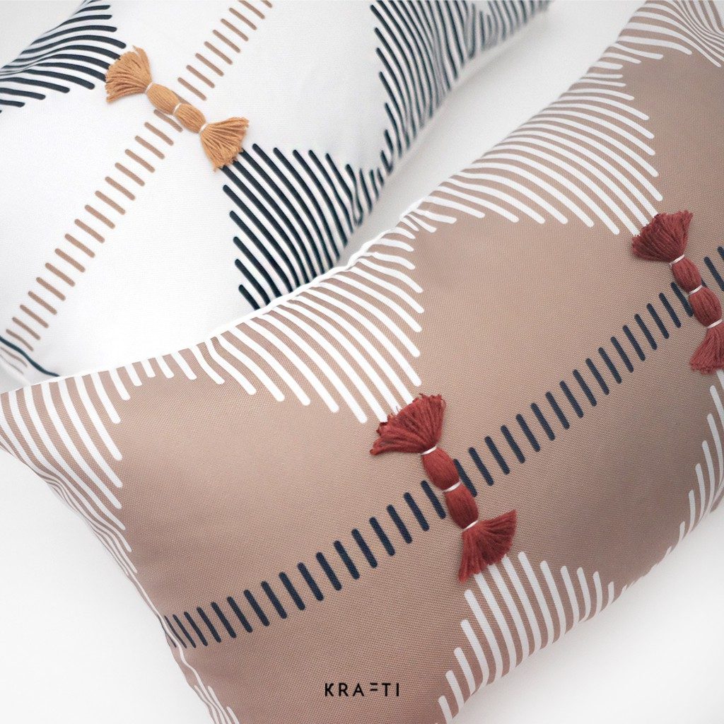 Bantal Sofa / Bantal 30x50 / Karu Cushion / Bantal tassel /Bantal Premium