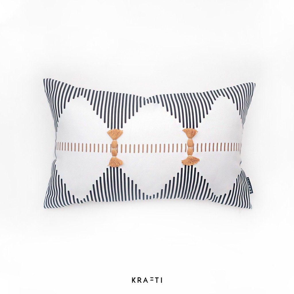 Bantal Sofa / Bantal 30x50 / Karu Cushion / Bantal tassel /Bantal Premium