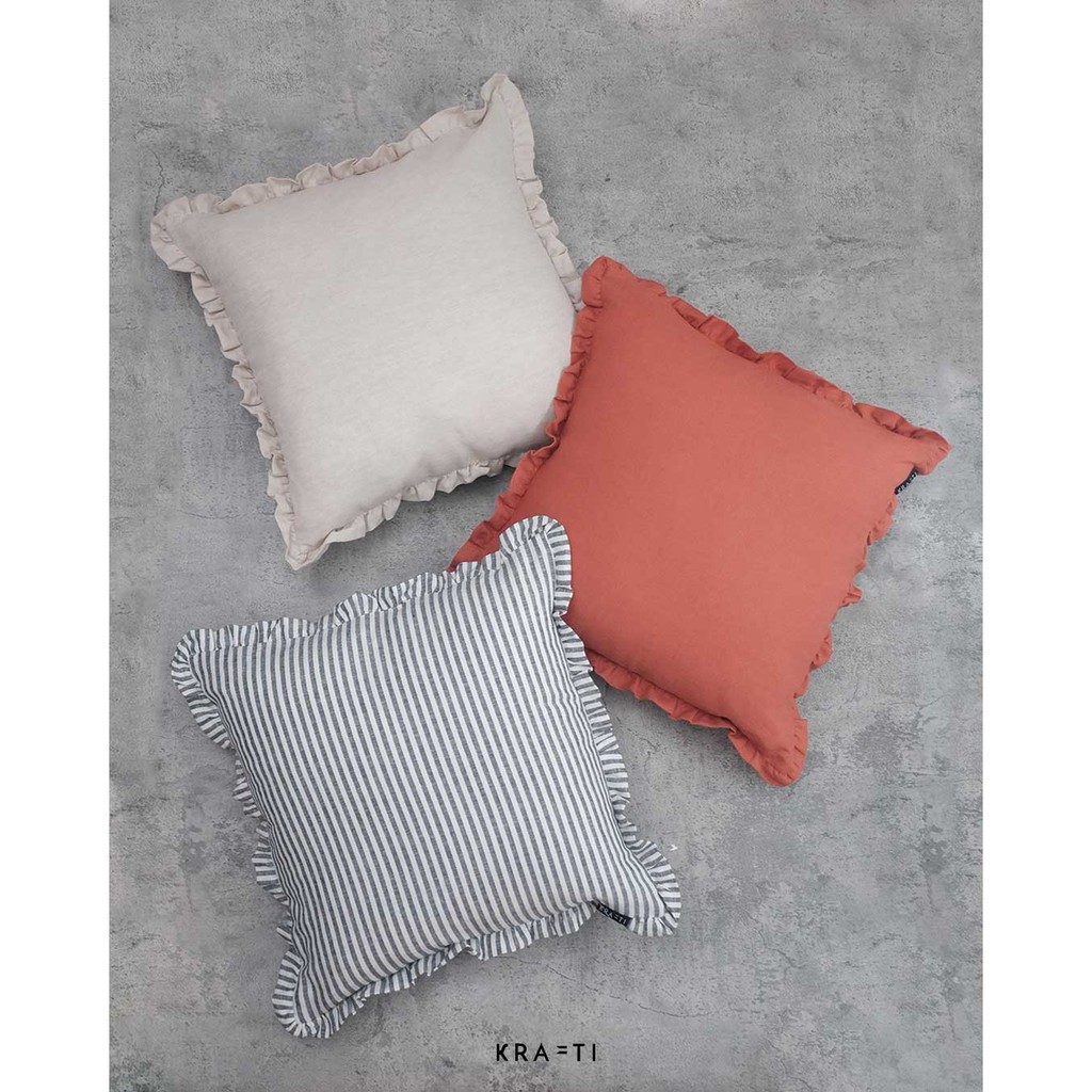 Bantal Sofa / Bantal 45x45 / Sarung Bantal Sofa / SERENA FRILL / Bantal