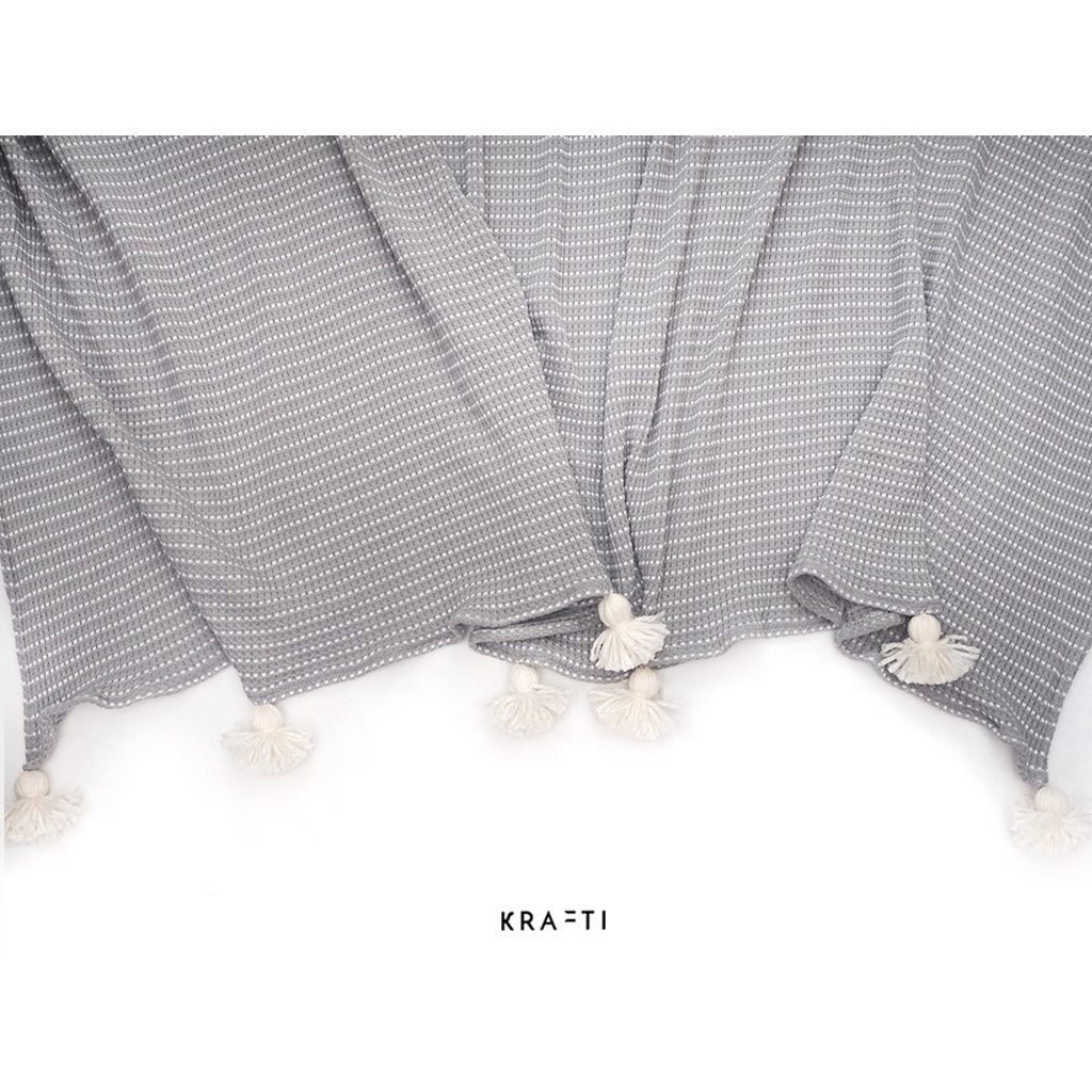 Selimut Sofa / Selimut travelling / Selimut Rajut / Selimut GRIS KNIT