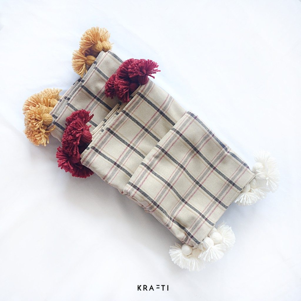 Selimut Sofa / Selimut Travelling Tartan Semi Wool