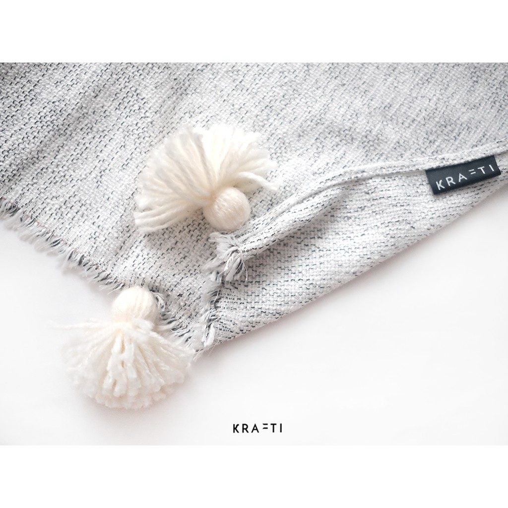 Selimut Sofa / Selimut Travelling / Selimut Tassel /Tweed Weaved Blanket