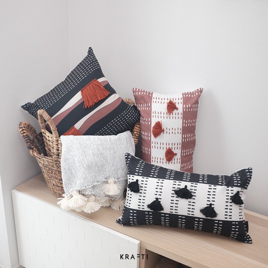 Bantal Sofa / Indira Series  / Bantal 30x50 cm