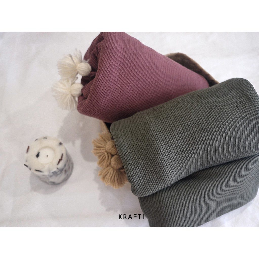 Selimut Traveling / Selimut Sofa / Selimut Rajut Olive 150x180cm