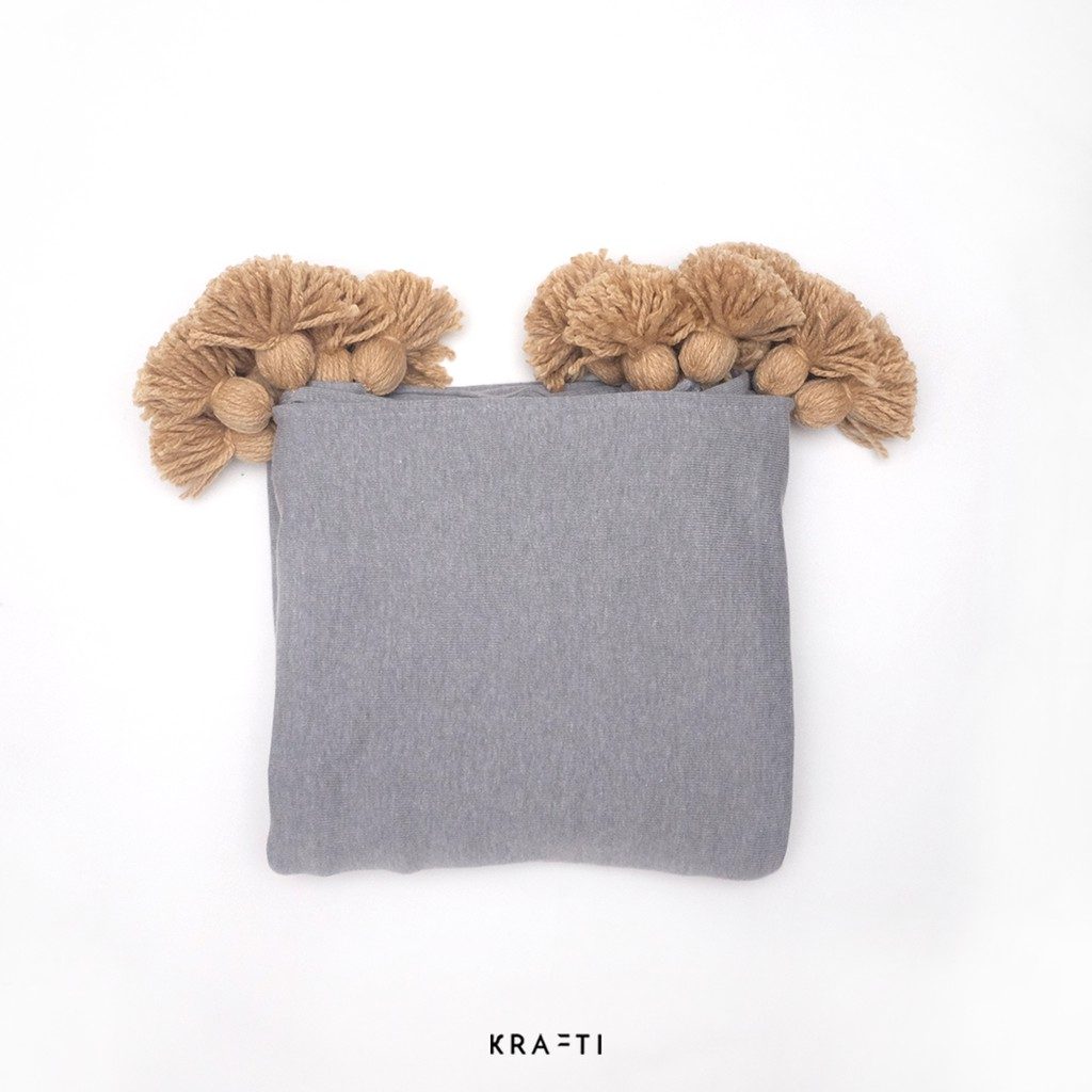 Selimut Sofa / Selimut Travelling Grey Knit 100x150cm