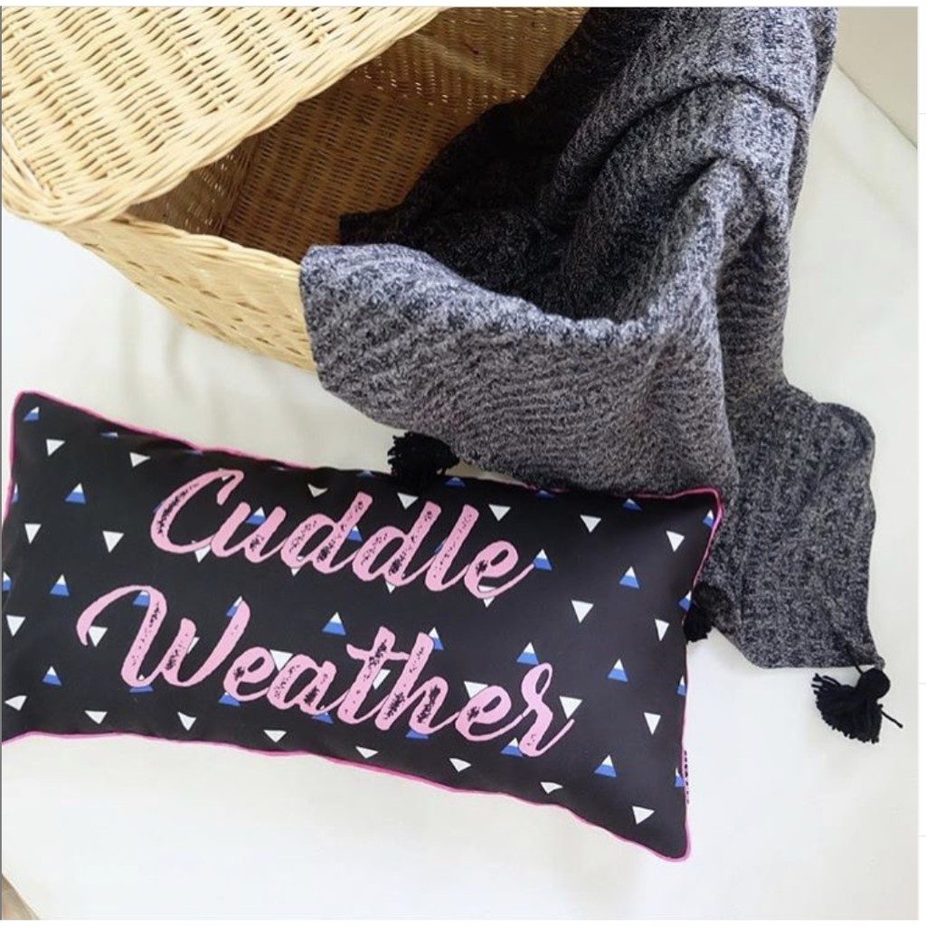 [Sarung+Bantal] Cuddle Weather Bantal Sofa Print 30x60 cm