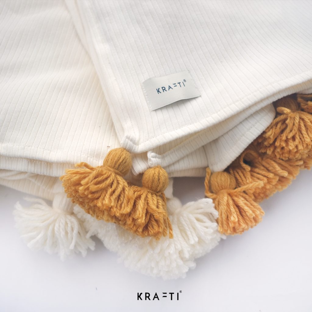 Rib Blanket / Selimut Sofa / Selimut Travelling / Selimut Katun / Selimut Rumbai