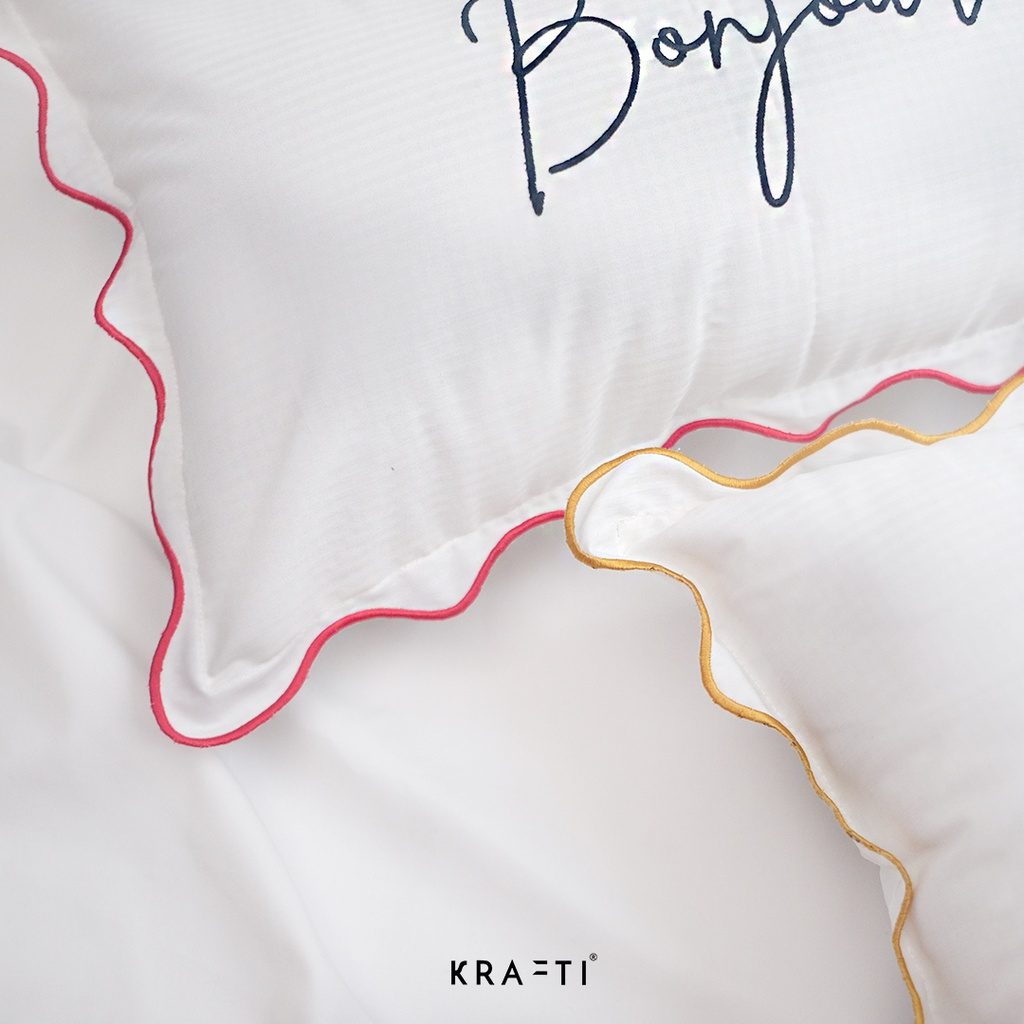 Bantal Sofa / Bantal Bordir / bantal 30x50 / Bantal Ruang Tamu / Scalla Bonjour Hello