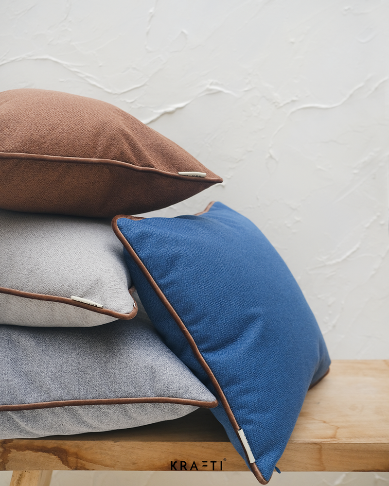 Bassio Basic Cushion